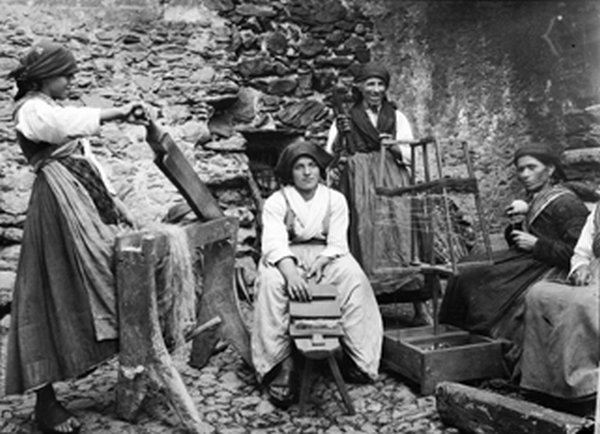 Lavorazione della canapa in Val Sanagra